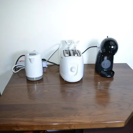 La Dimora Della Luna Rosso